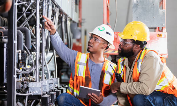 Best Commercial Electrician Services  in Laurium, MI